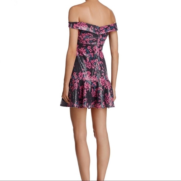 Wayf Janet Sequined Off-the-shoulder Mini Dress floral sparkly peekaboo cutout - Picture 3 of 14